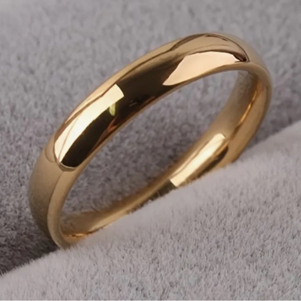 Elegant Gold Plated Titanium 4mm Band Ring